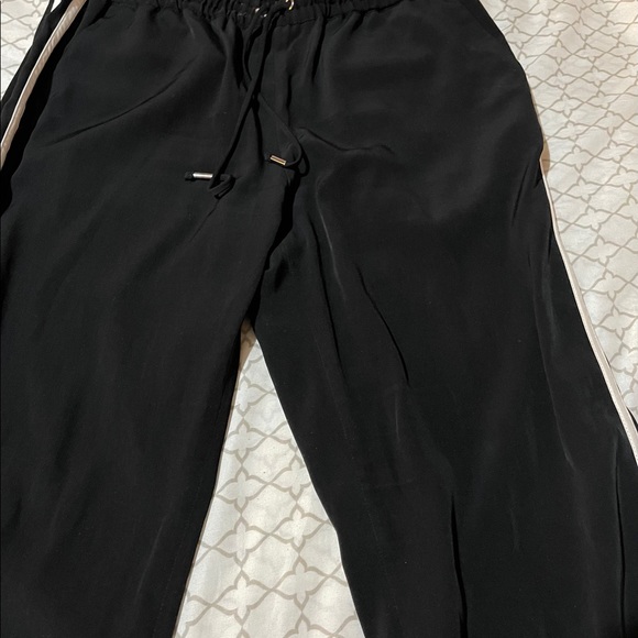 Express pants - Picture 2 of 3